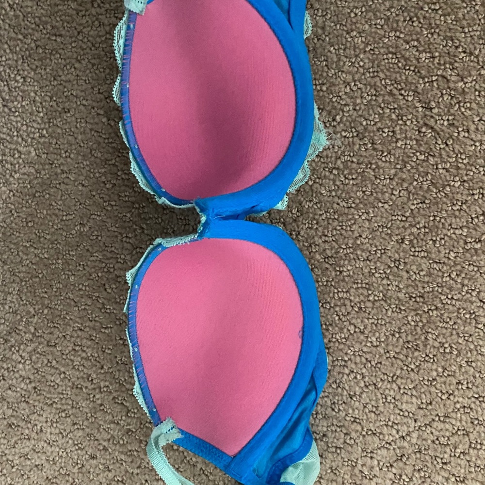 Bra - Picture 3 of 3
